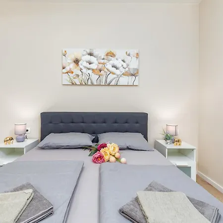 Villa Tena With Private Swimming Pool Medulin