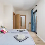 Βίλα Tena With Private Swimming Pool *
