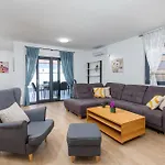Βίλα Tena With Private Swimming Pool Μεντουλίν